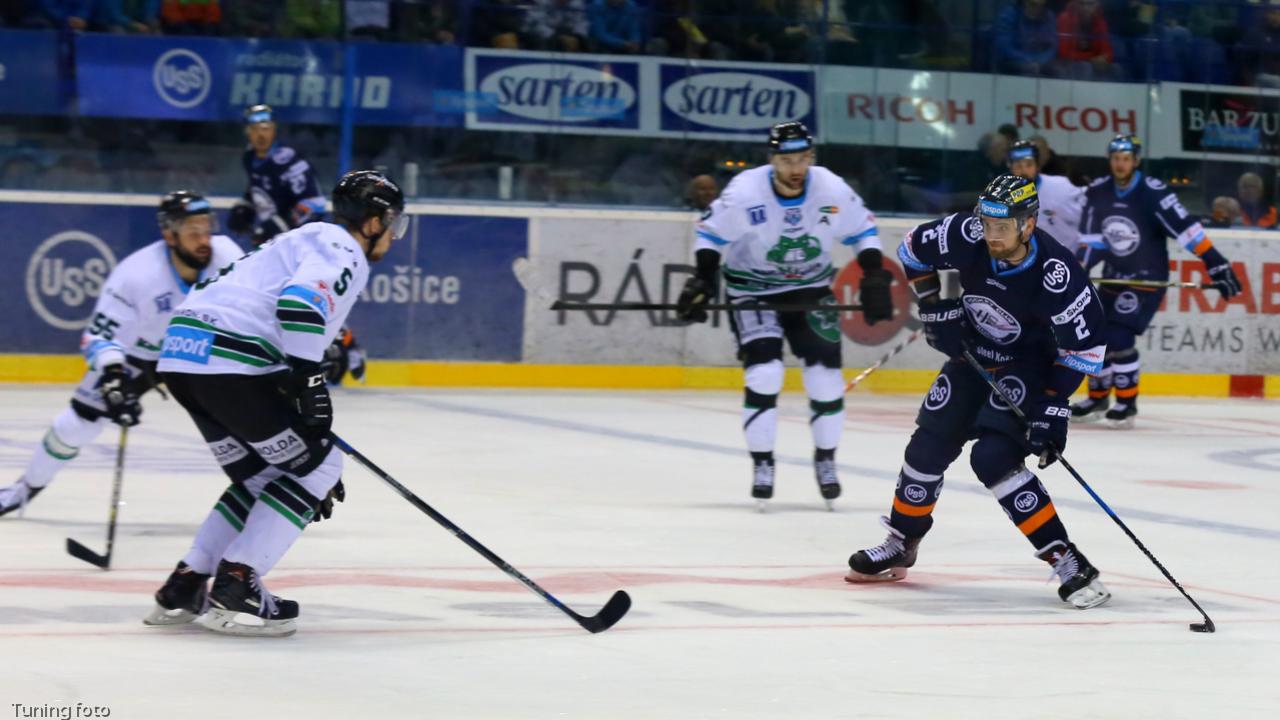 Novozámčania z Košíc s debaklom, Škorvánkov prvý shutout