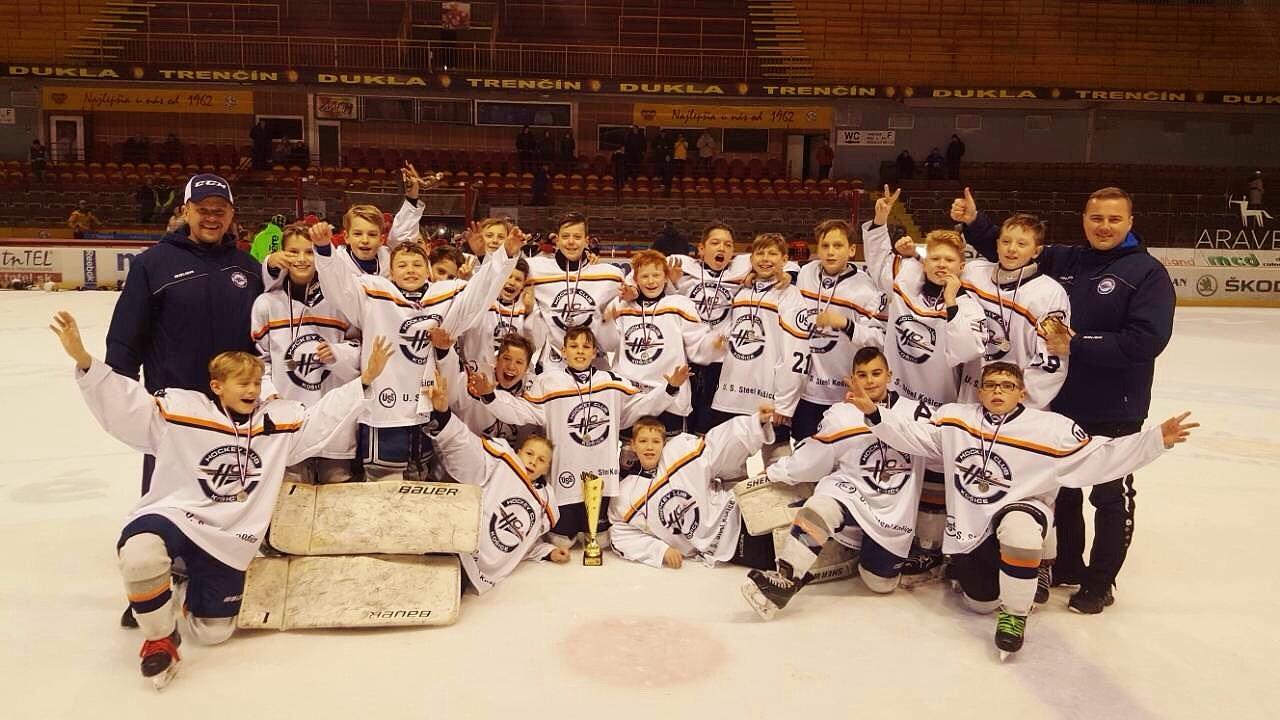 Oceliari U12 strieborní na medzinárodnom turnaji