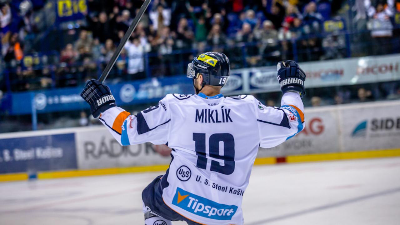 V derby gólová premiéra Miklíka aj Ovčačíka, dvojgólový Jenčík