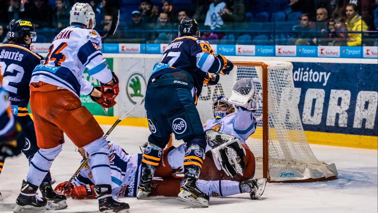 Zápas proti lídrovi súťaže sme nezvládli