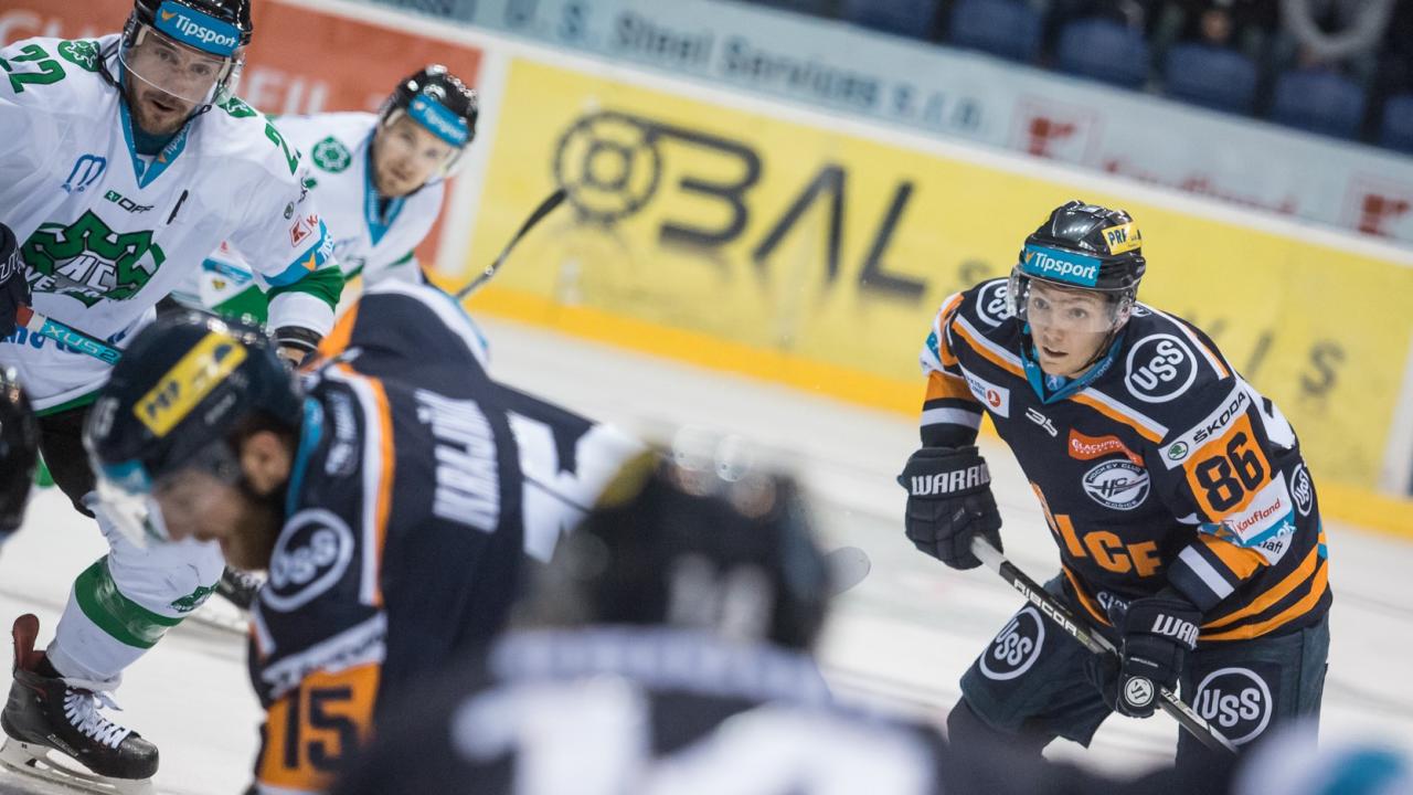 V Nových Zámkoch trojbodový Sujov zásah, Nagyova bodka a Habalovo čisté konto