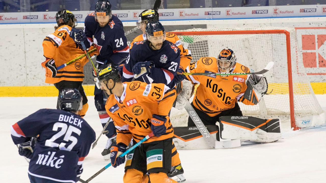 HC Košice nastúpi na zápas proti Slovanu v štandardných dresoch