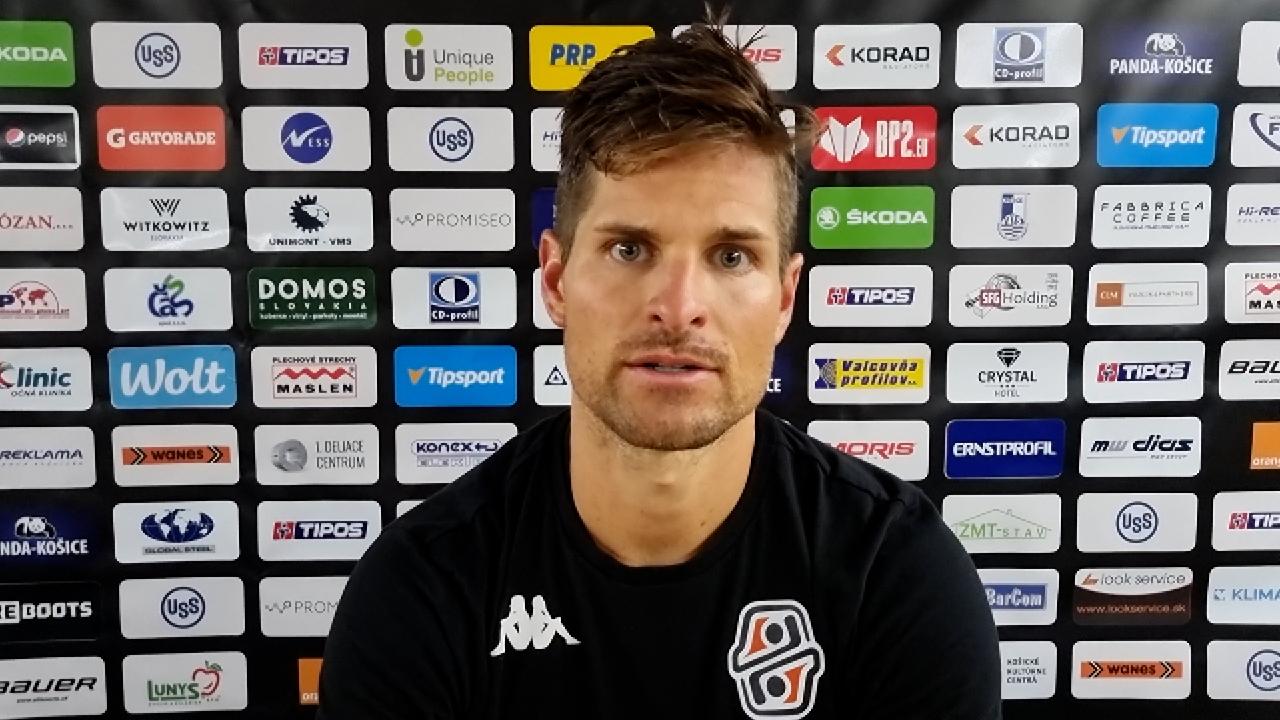 HCKE TV: rozhovor s letnou posilou Oceliarov Colinom Campbellom