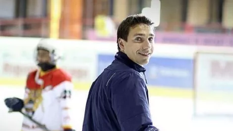 Juniorské mužstvo HC Košice povedie nový tréner Peter Holaza