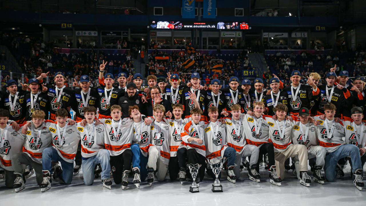 Zlatí dorastenci zažili neopísateľnú radosť. Kapitán Oros: Bolo mi cťou viesť túto partiu