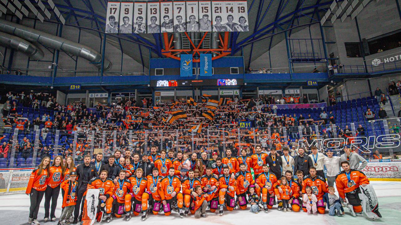 Sezónu 2025/26 končíme s bronzom na krku