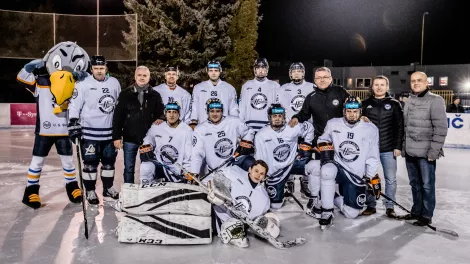 Košické Winter Classic opäť nesklamalo. Mladíci si zahrali proti majstrom sveta.
